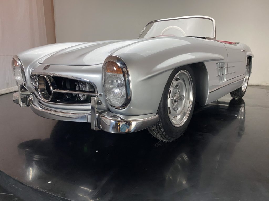 300 Silver Arrow - Image 10